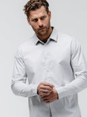 best lightweight dress shirts The 7 Best Men's Button-Up Shirts of 2026